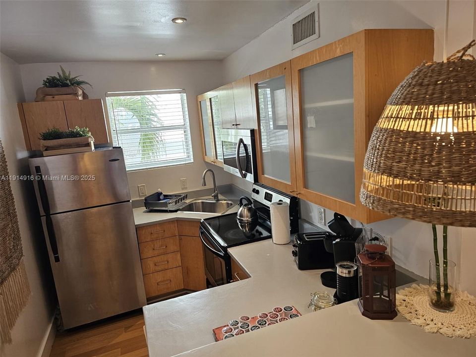 En Venta: $400,000 (0 camas, 1 baños, 399 Pies cuadrados)