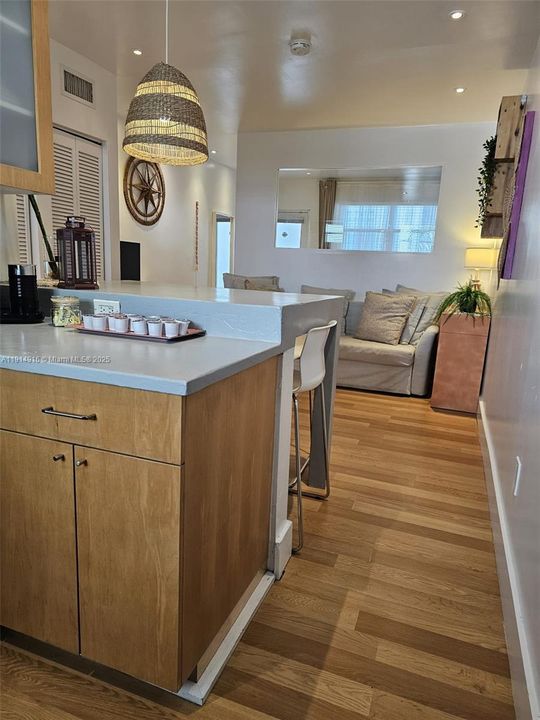 En Venta: $400,000 (0 camas, 1 baños, 399 Pies cuadrados)