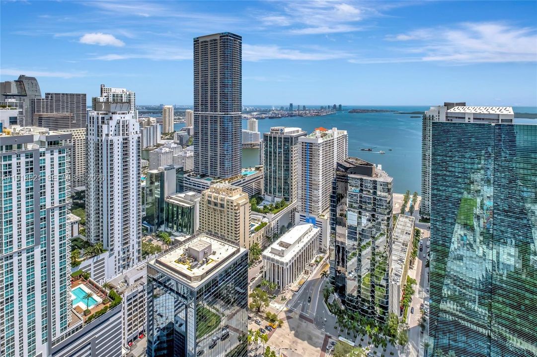 En Venta: $2,900,000 (3 camas, 3 baños, 1830 Pies cuadrados)