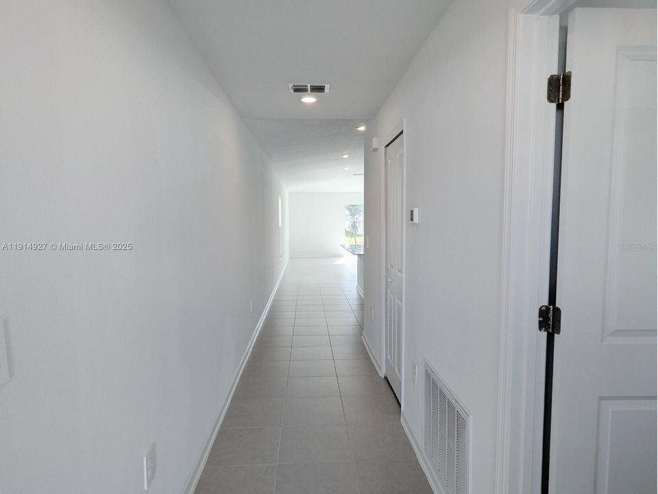 En Renta: $1,895 (3 camas, 2 baños, 1429 Pies cuadrados)