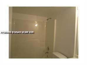 Active With Contract: $1,720 (2 beds, 1 baths, 749 Square Feet)