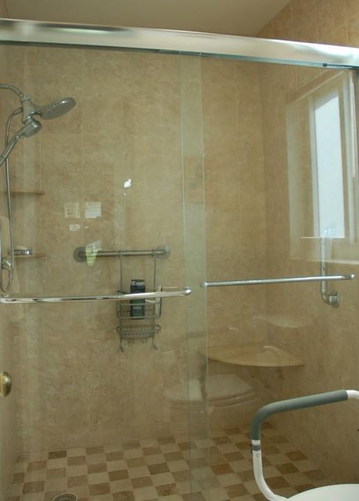 Walk in primary shower