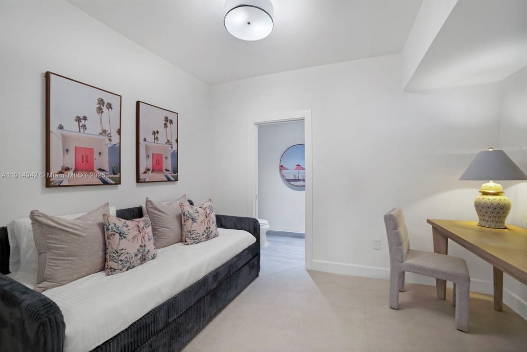 For Sale: $5,795,000 (5 beds, 5 baths, 4084 Square Feet)