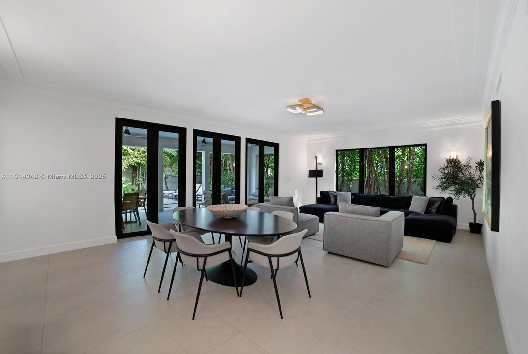 For Sale: $5,795,000 (5 beds, 5 baths, 4084 Square Feet)