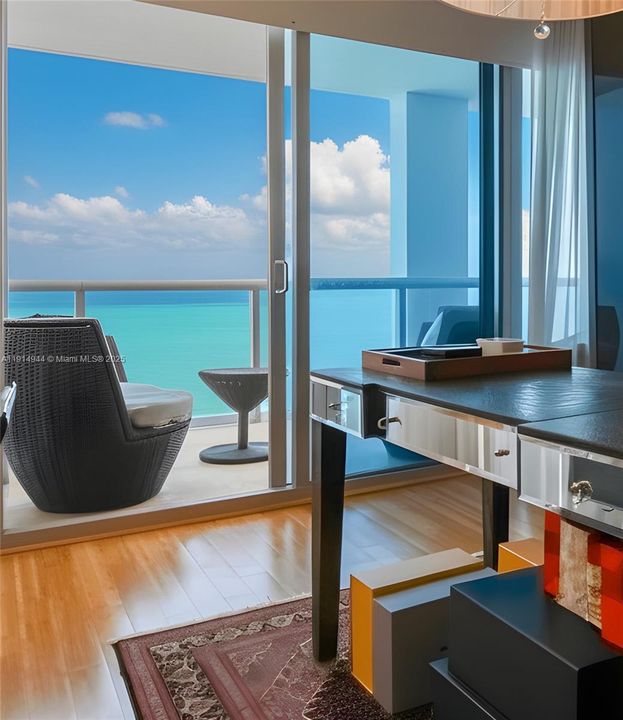 For Sale: $1,499,000 (2 beds, 2 baths, 1084 Square Feet)