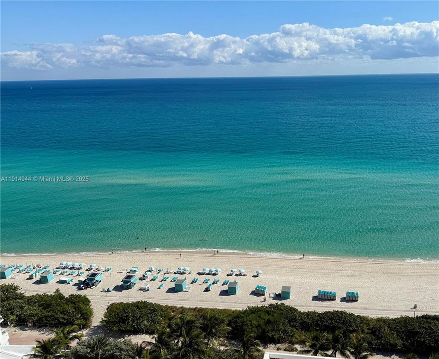 For Sale: $1,499,000 (2 beds, 2 baths, 1084 Square Feet)