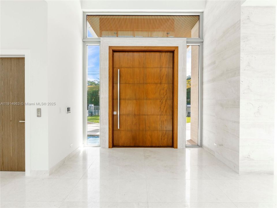 На продажу: $10,995,000 (7 спален, 7 ванн, 0 Квадратных фут)