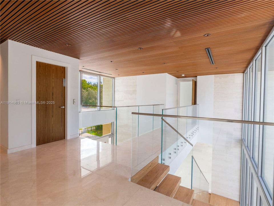 На продажу: $10,995,000 (7 спален, 7 ванн, 0 Квадратных фут)