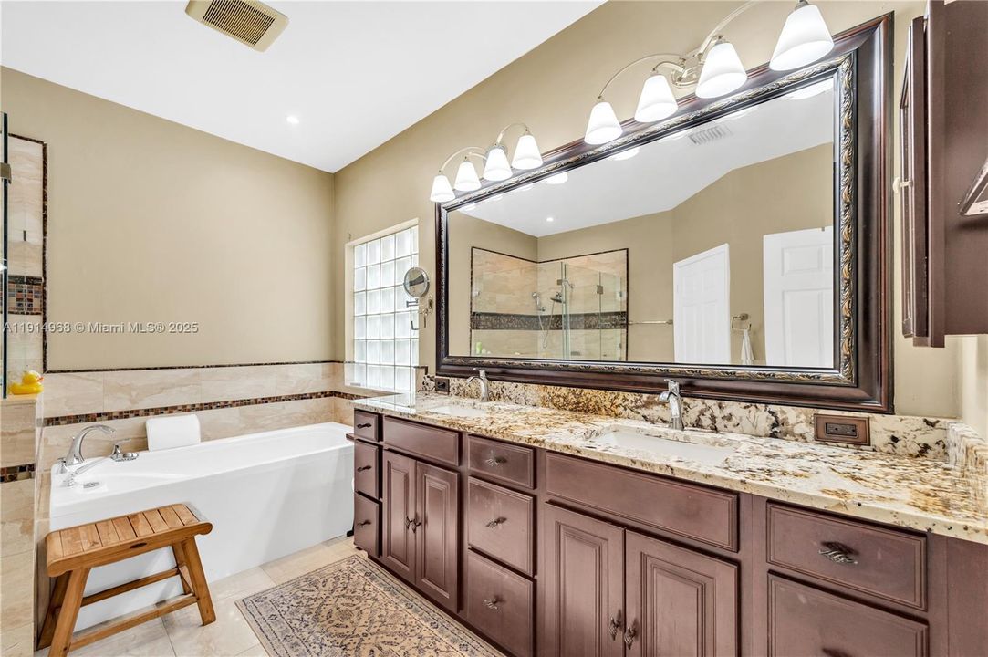 For Sale: $848,000 (4 beds, 2 baths, 2555 Square Feet)