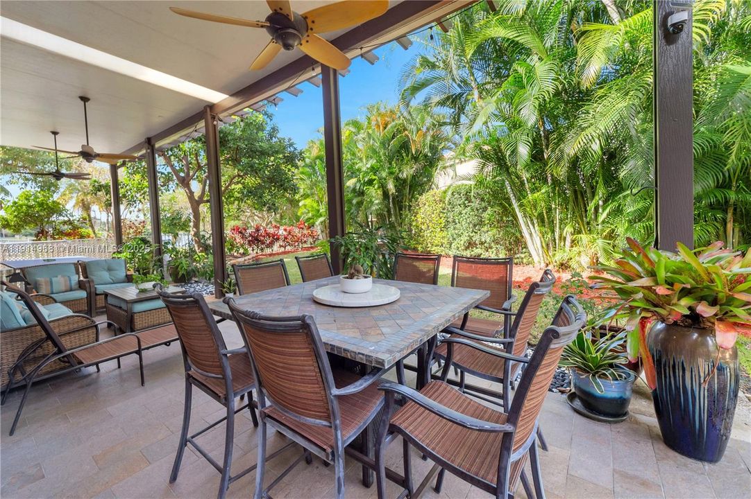 For Sale: $848,000 (4 beds, 2 baths, 2555 Square Feet)