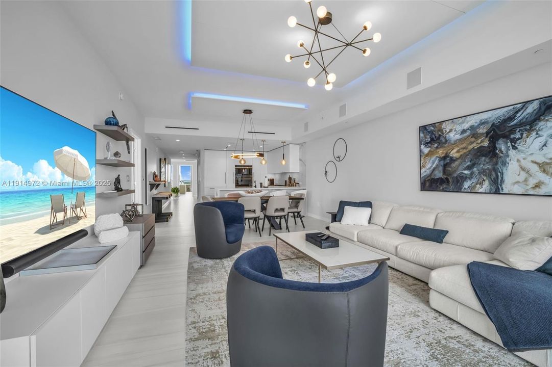 For Sale: $4,100,000 (3 beds, 3 baths, 2428 Square Feet)