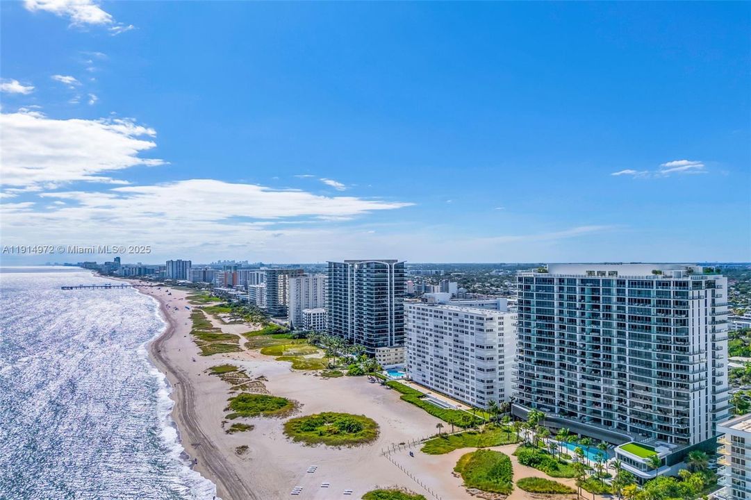 For Sale: $4,100,000 (3 beds, 3 baths, 2428 Square Feet)