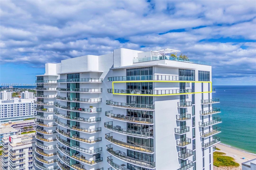 For Sale: $4,100,000 (3 beds, 3 baths, 2428 Square Feet)