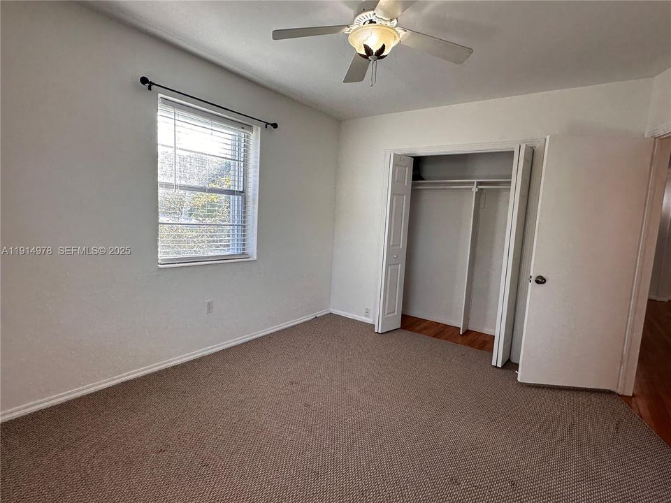 En Renta: $2,400 (2 camas, 1 baños, 800 Pies cuadrados)