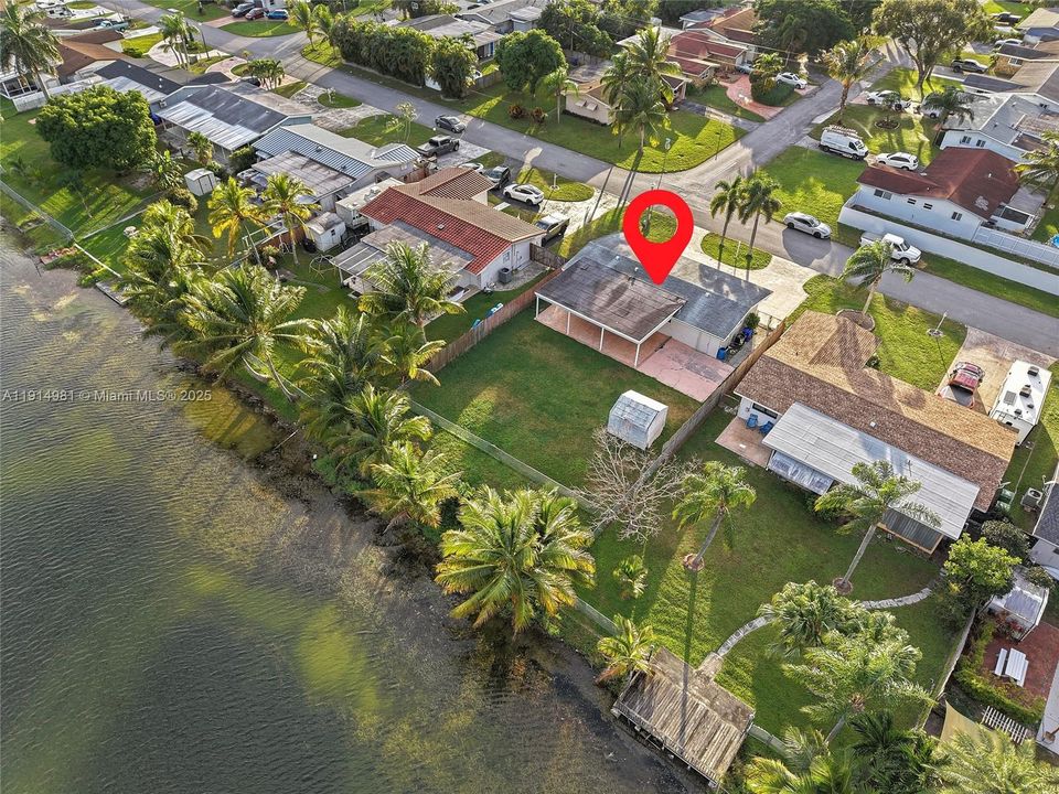 На продажу: $475,000 (2 спален, 1 ванн, 874 Квадратных фут)