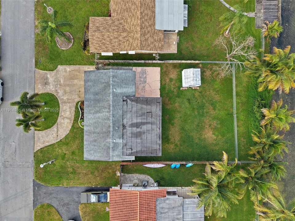 На продажу: $475,000 (2 спален, 1 ванн, 874 Квадратных фут)