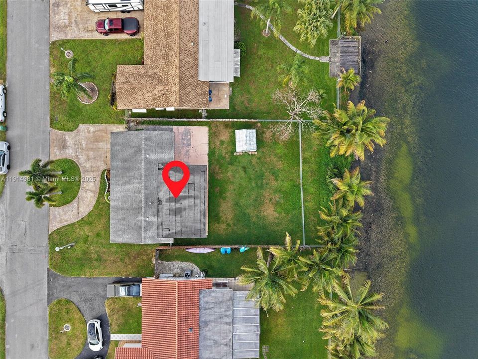 На продажу: $475,000 (2 спален, 1 ванн, 874 Квадратных фут)