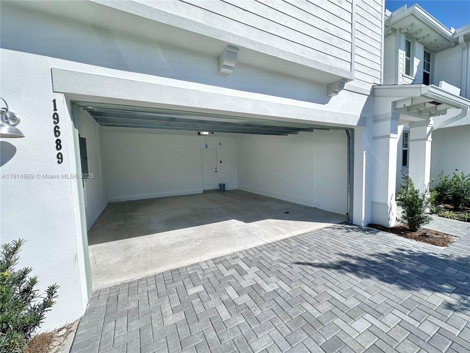 For Rent: $3,800 (4 beds, 3 baths, 2308 Square Feet)