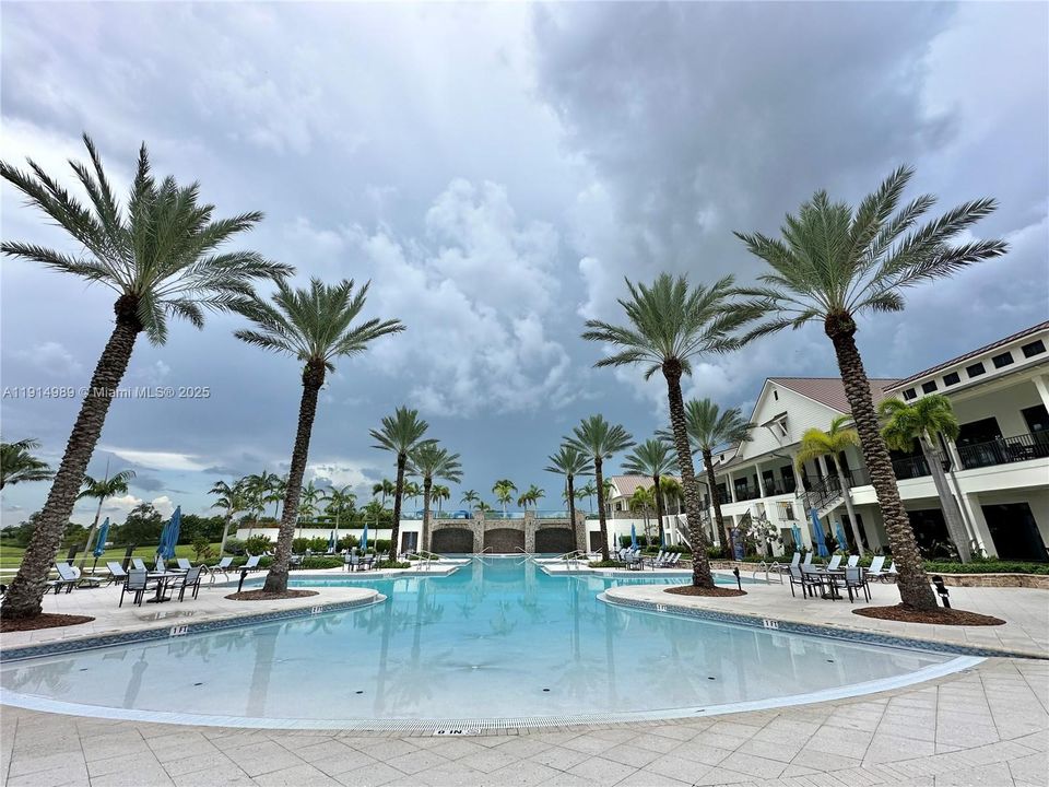 For Rent: $3,800 (4 beds, 3 baths, 2308 Square Feet)