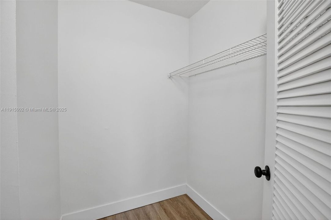 Activo con contrato: $254,999 (2 camas, 2 baños, 1140 Pies cuadrados)