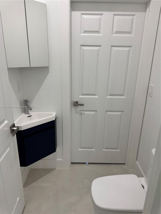 待售: $375,000 (3 贝兹, 3 浴室, 2073 平方英尺)