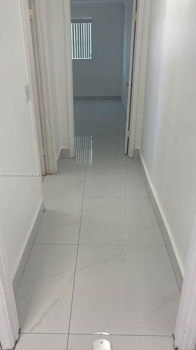 Recently Rented: $1,500 (1 beds, 1 baths, 1465 Square Feet)