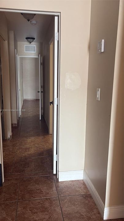 For Rent: $4,750 (5 beds, 4 baths, 3288 Square Feet)