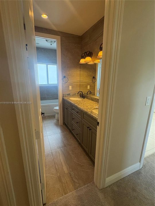 For Rent: $4,750 (5 beds, 4 baths, 3288 Square Feet)