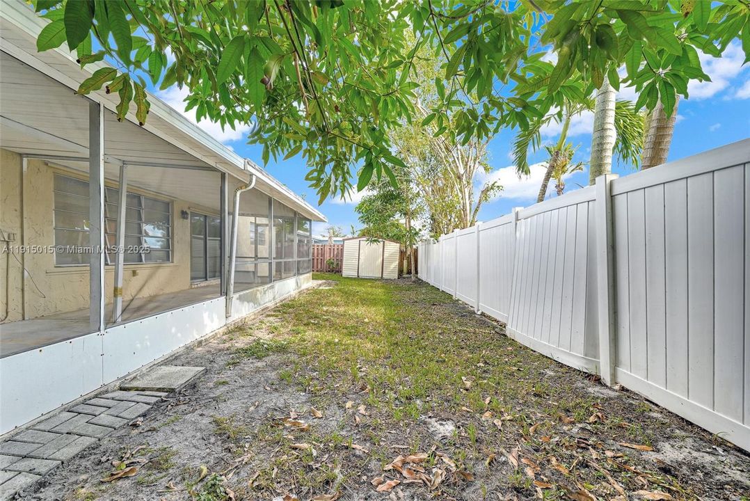 待售: $615,000 (4 贝兹, 2 浴室, 1909 平方英尺)