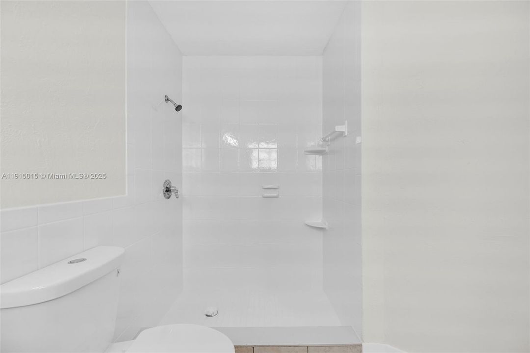 待售: $615,000 (4 贝兹, 2 浴室, 1909 平方英尺)