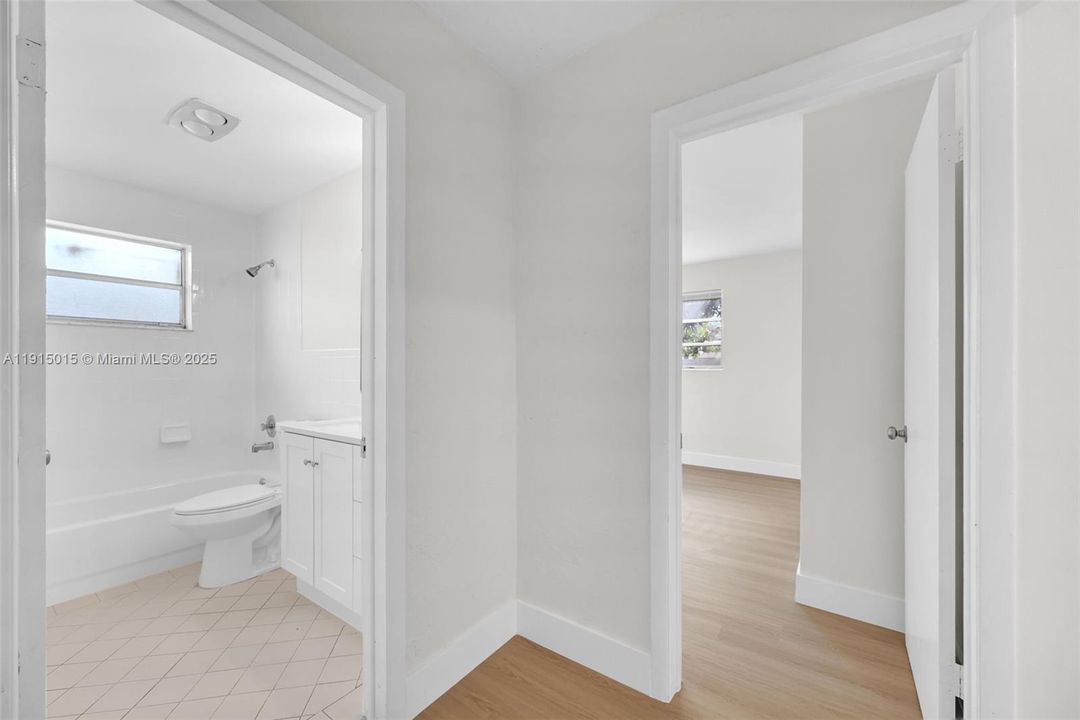 待售: $615,000 (4 贝兹, 2 浴室, 1909 平方英尺)