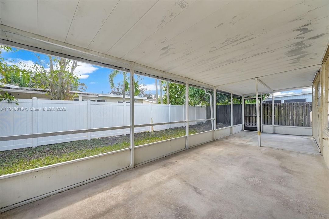 待售: $615,000 (4 贝兹, 2 浴室, 1909 平方英尺)