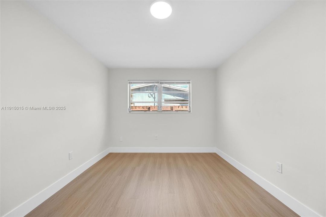 待售: $615,000 (4 贝兹, 2 浴室, 1909 平方英尺)