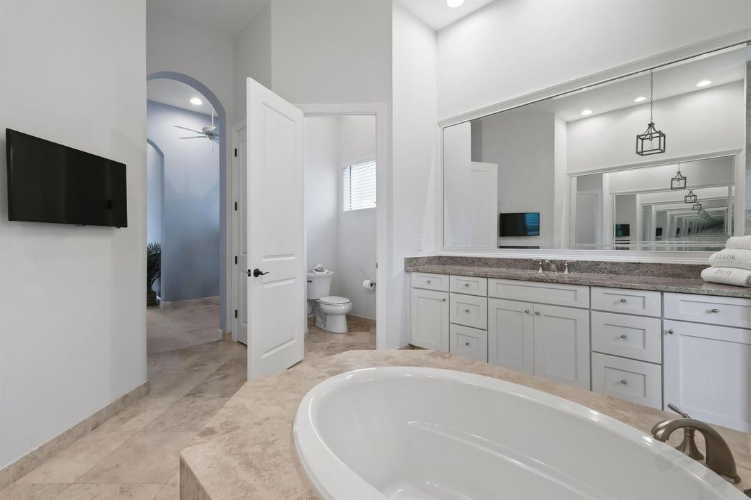 13965WillowCayDr(42)