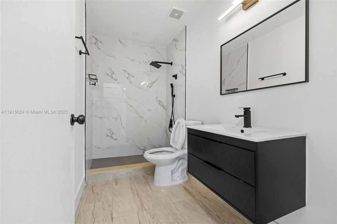 Active With Contract: $479,000 (3 beds, 2 baths, 1397 Square Feet)