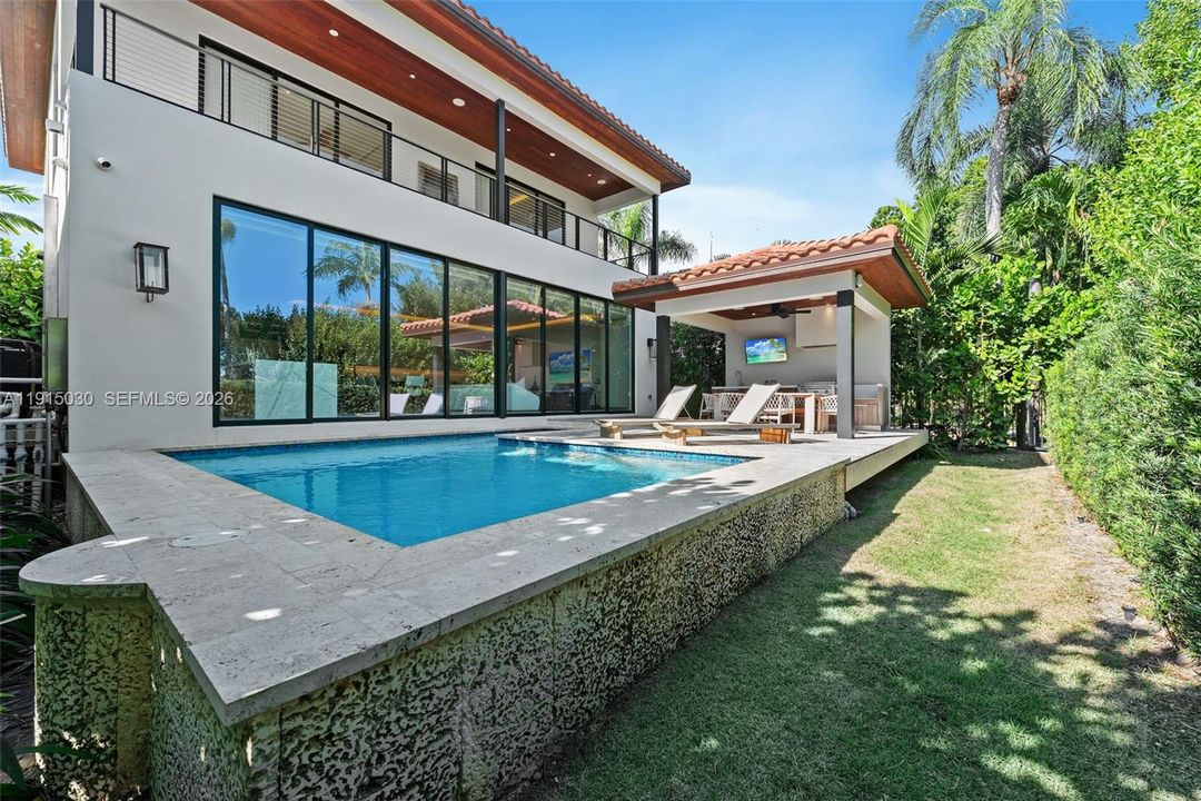 For Sale: $6,250,000 (4 beds, 4 baths, 3367 Square Feet)
