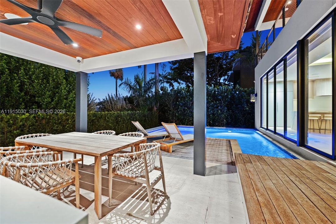 For Sale: $6,250,000 (4 beds, 4 baths, 3367 Square Feet)