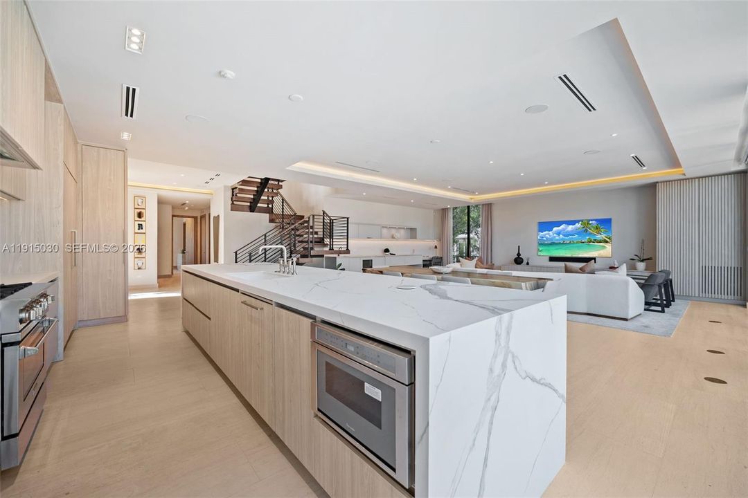 For Sale: $6,250,000 (4 beds, 4 baths, 3367 Square Feet)