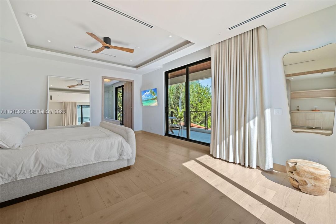For Sale: $6,250,000 (4 beds, 4 baths, 3367 Square Feet)