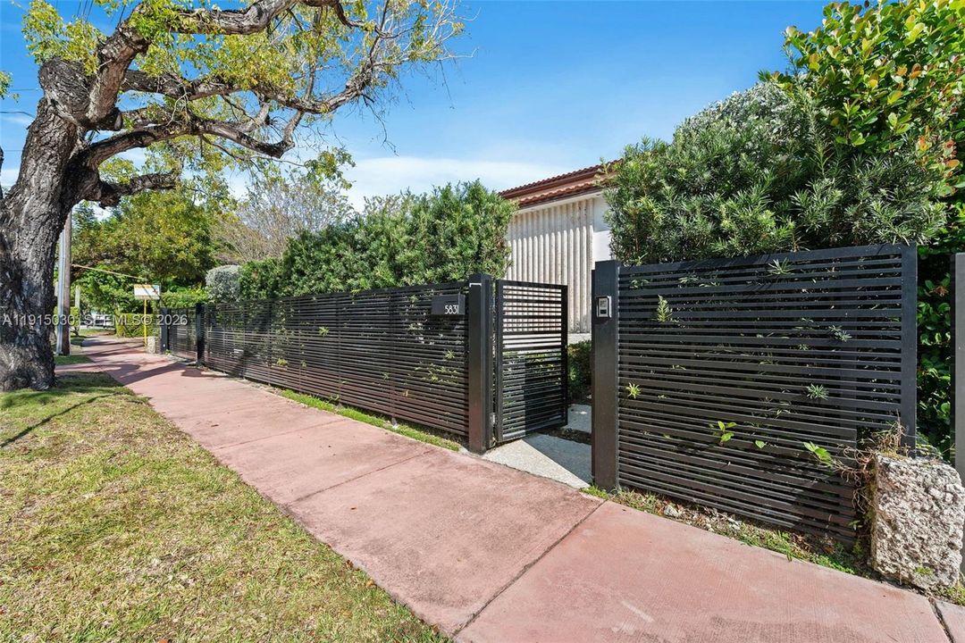 For Sale: $6,250,000 (4 beds, 4 baths, 3367 Square Feet)