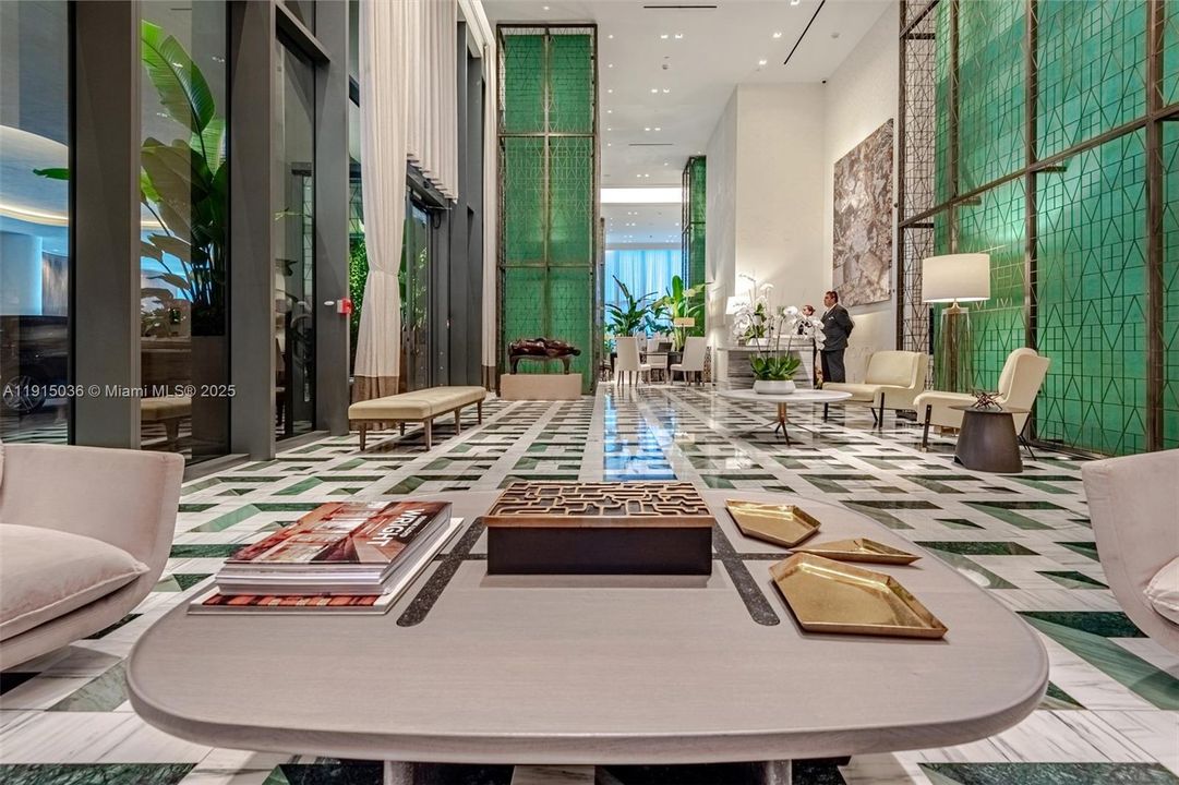 For Rent: $9,000 (3 beds, 3 baths, 1450 Square Feet)