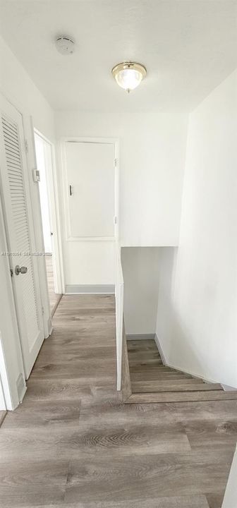 Activo con contrato: $1,900 (2 camas, 2 baños, 802 Pies cuadrados)