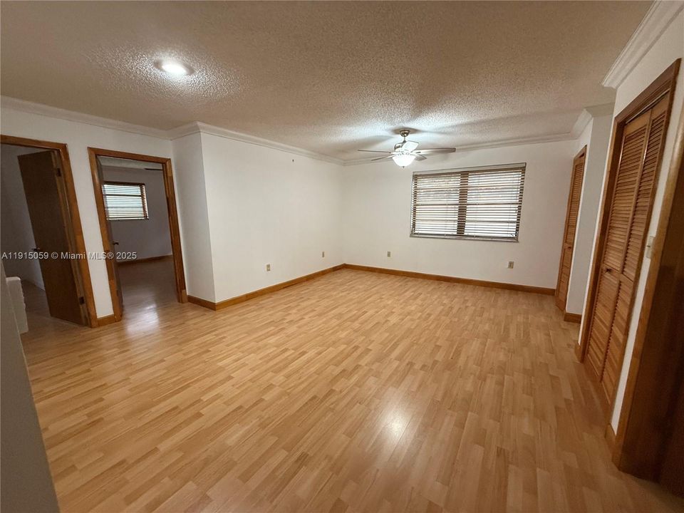 For Rent: $4,500 (4 beds, 3 baths, 3699 Square Feet)