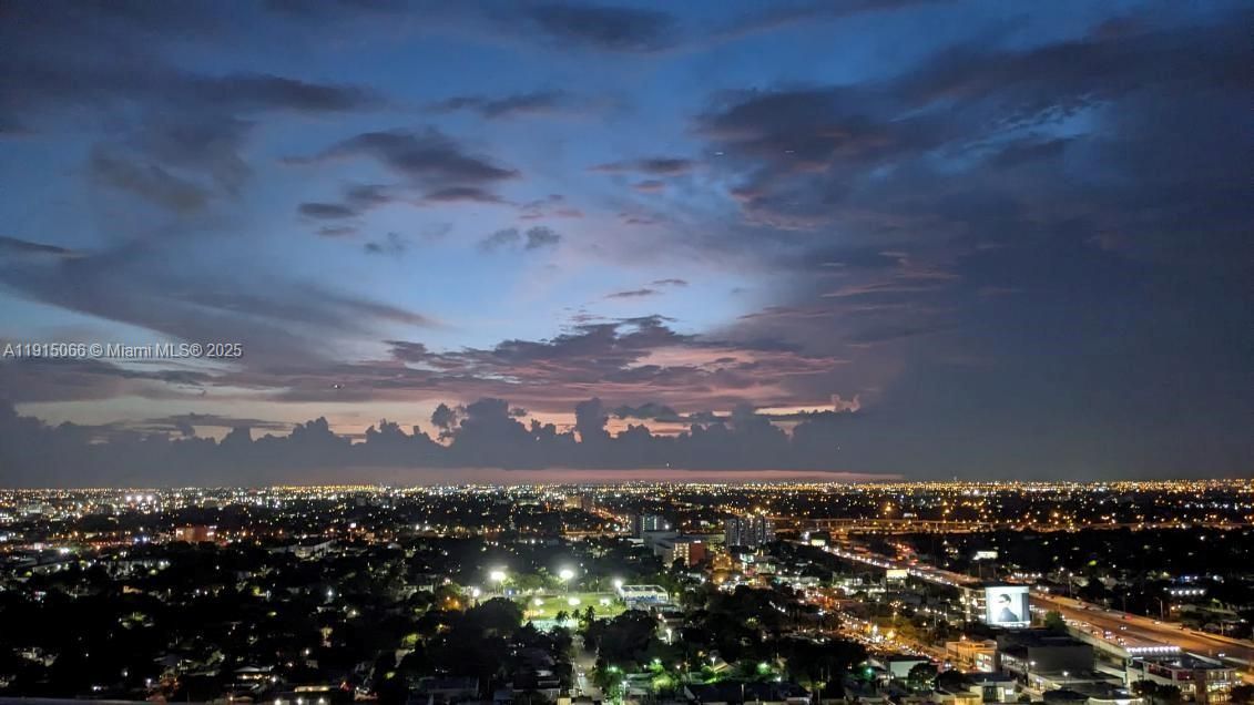 Activo con contrato: $479,000 (1 camas, 1 baños, 612 Pies cuadrados)