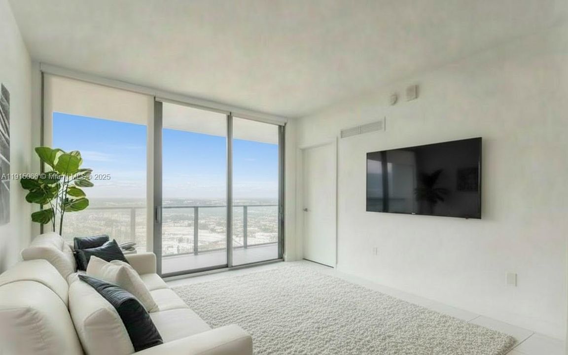 Activo con contrato: $479,000 (1 camas, 1 baños, 612 Pies cuadrados)