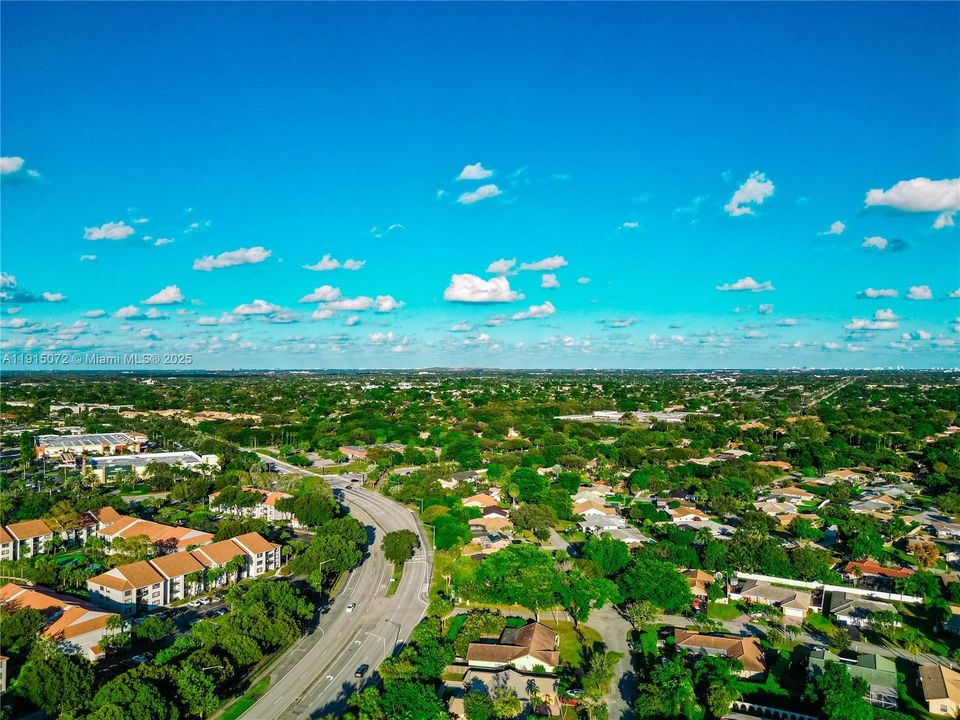 待售: $875,000 (4 贝兹, 2 浴室, 2519 平方英尺)