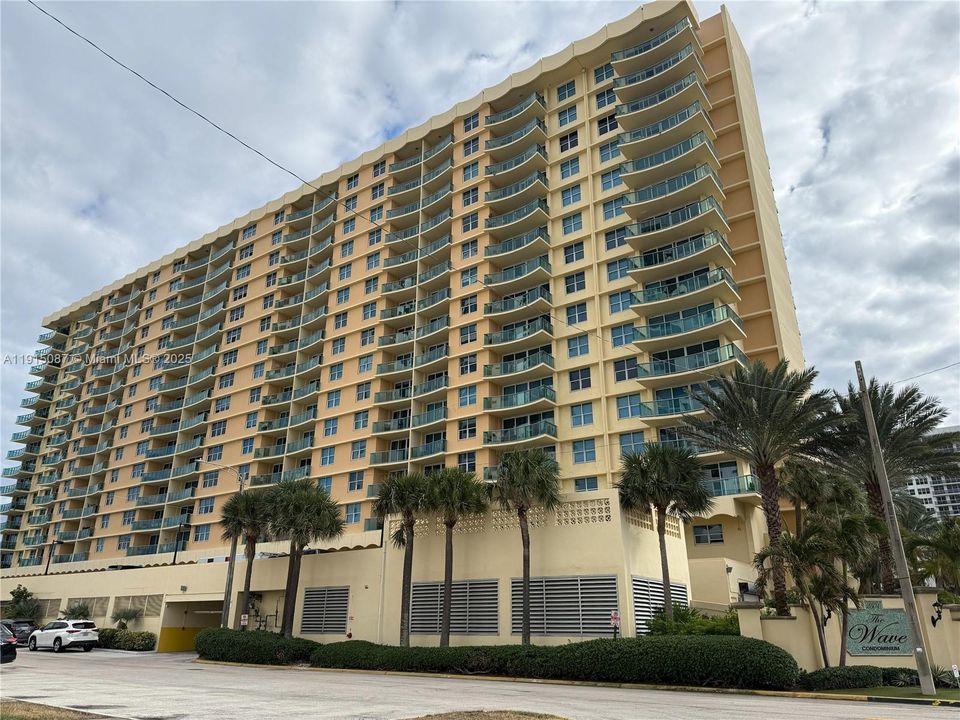 En Venta: $340,000 (0 camas, 1 baños, 482 Pies cuadrados)