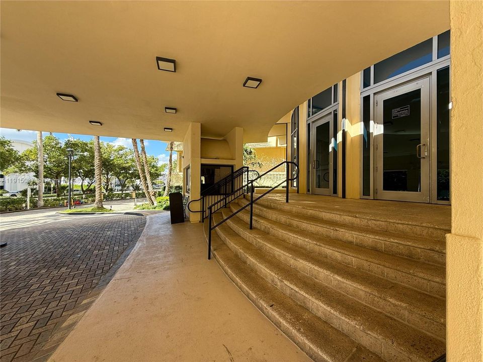 En Venta: $340,000 (0 camas, 1 baños, 482 Pies cuadrados)