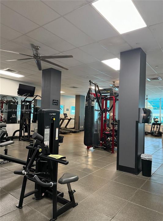 En Venta: $340,000 (0 camas, 1 baños, 482 Pies cuadrados)