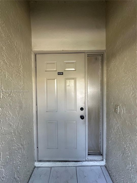 出租: $2,550 (2 贝兹, 2 浴室, 1279 平方英尺)